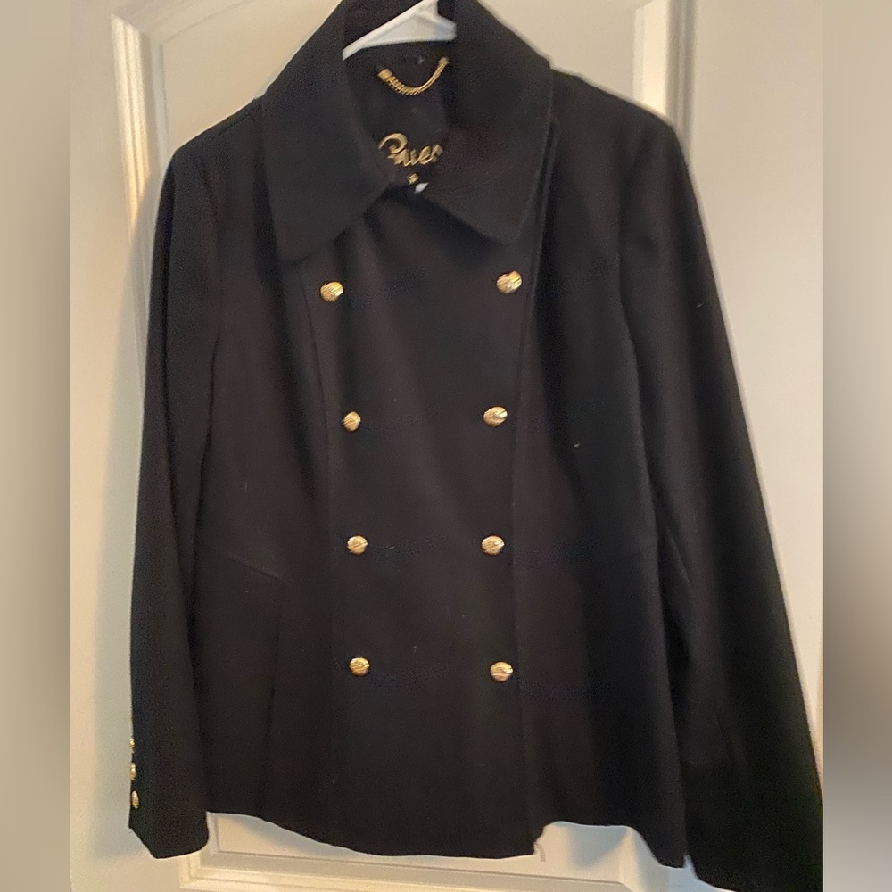 Guess short black wool jacket, gold buttons, snap closure, size L